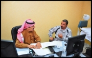 الدكتور السيف يدشن أول عيادات مستشفى الملك خالد التطوعية