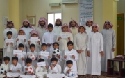 جماعة جامع المعيزيلة بجبة تكرم طلابها المتميزين في حلقة تحفيظ القرآن